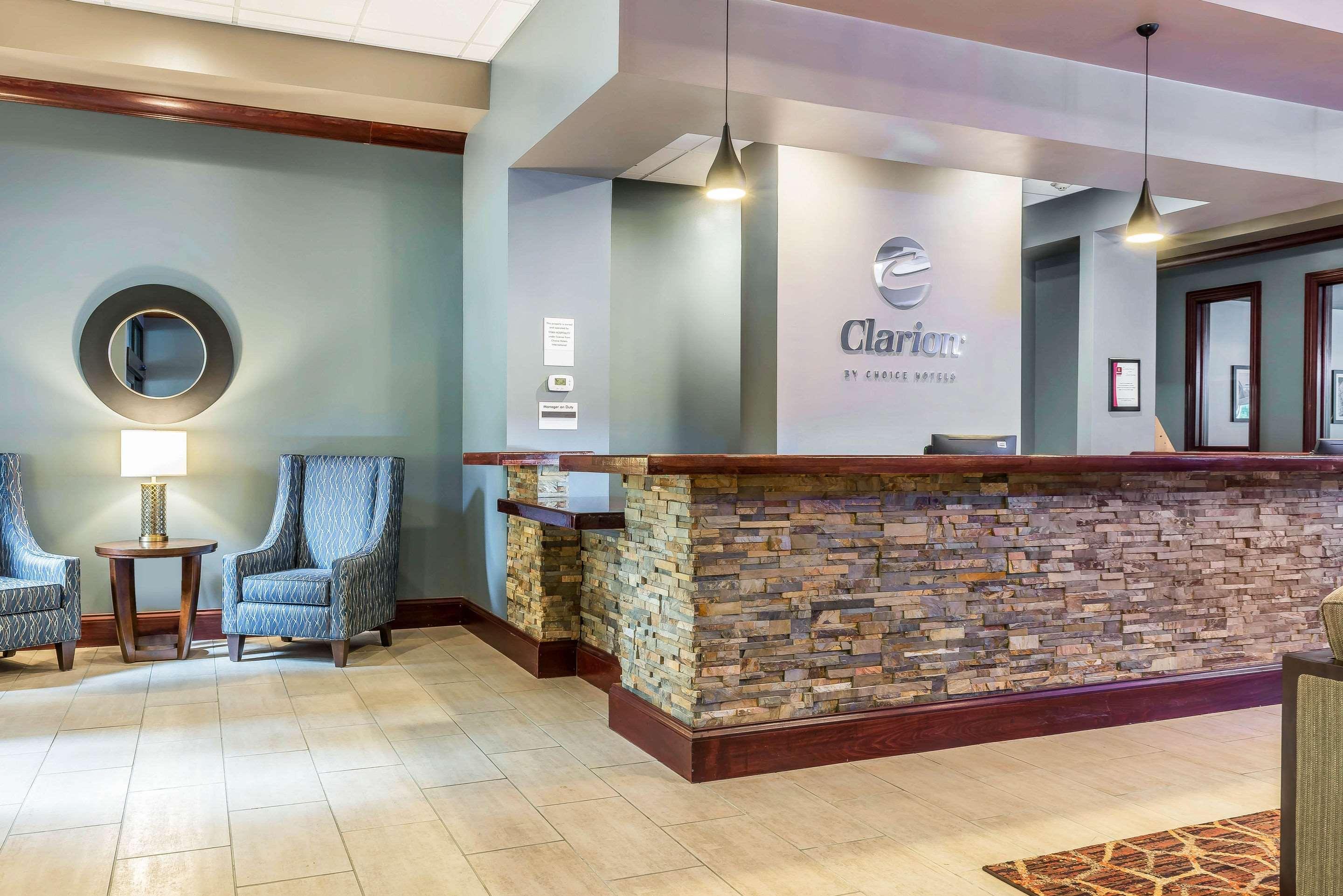 Clarion Inn Belle Vernon Zewnętrze zdjęcie
